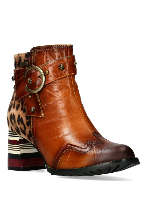 IDCORAO 06 CAMEL LAURA VITA