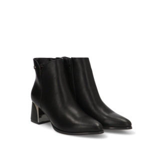 32019 LAURA NEGRO ETIKA 