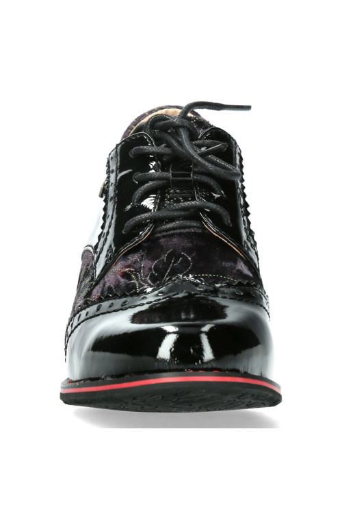 KACMIKO 03 DORIAN LAURA VITA 