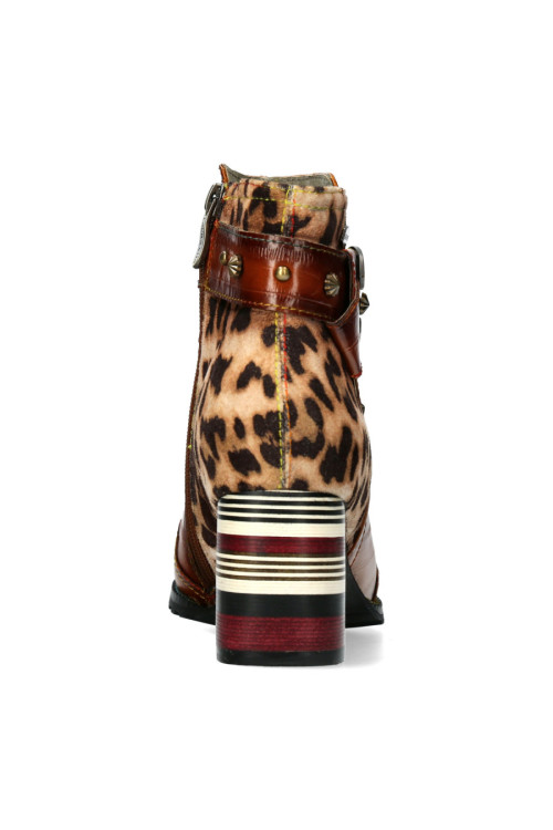 IDCORAO 06 CAMEL LAURA VITA