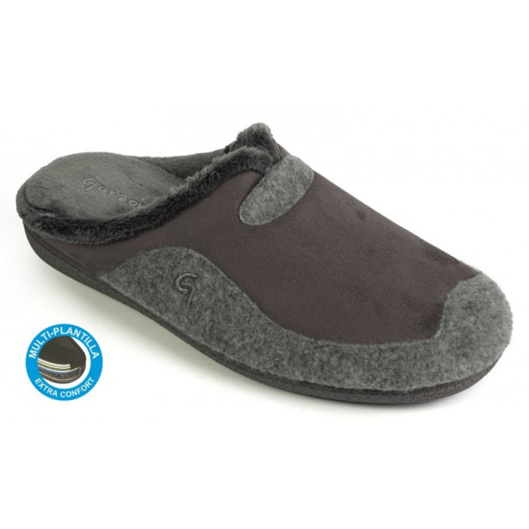 11469.440 GRIS OSCURO GARZON