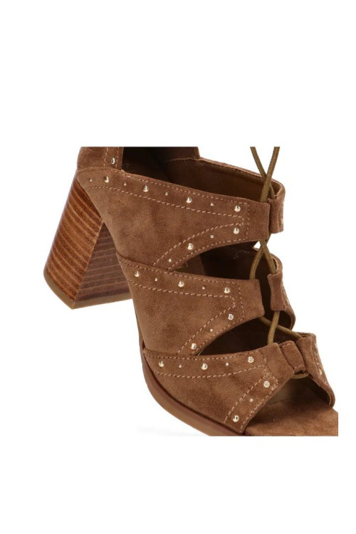 31131 TERRACOTA CAMEL ETIKA